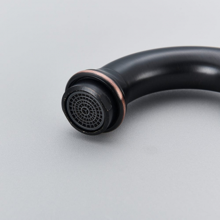 Baterie lux bucatarie retro, inalta, cu montare pe chiuveta sau blat, negru cu bronz pe margine [3]