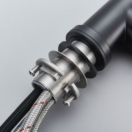 Baterie profesionala cu senzor de pornire la atingere si dus extractibil [7]