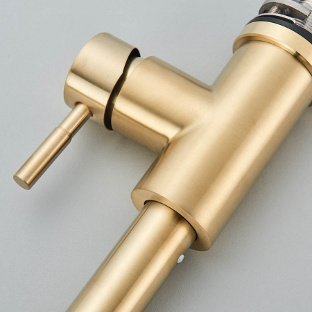 Baterie profesionala, cu senzor de pornire la atingere si dus extractibil [6]