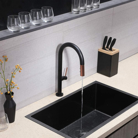 Baterie profesionala de bucatarie, cu dus extractibil, 2 functii de curgere, negru mat cu rose gold [4]