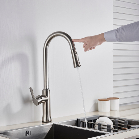 Baterii bucatarie - Baterie profesionala pentru bucatarie Herlich Chrome, cu 2 functii de curgere, dus extractibil, senzor tactil de pornire/oprire, argintiu nichelat