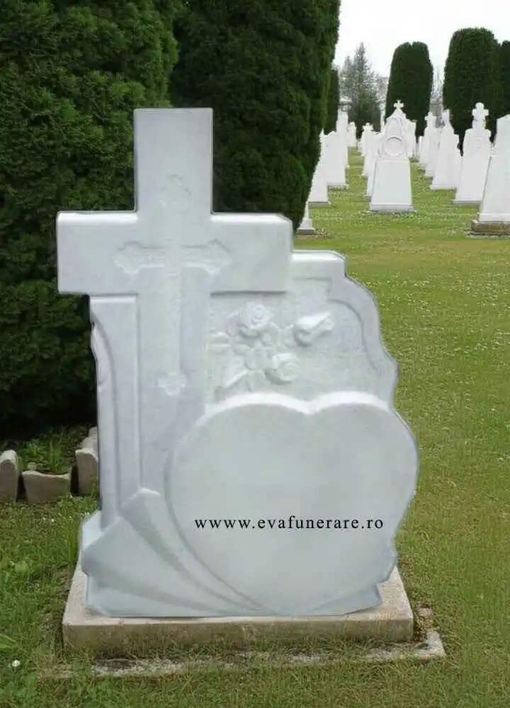 Monumente marmura - Cruce din marmură model 040 – cu montaj, personalizabilă, în 6 rate