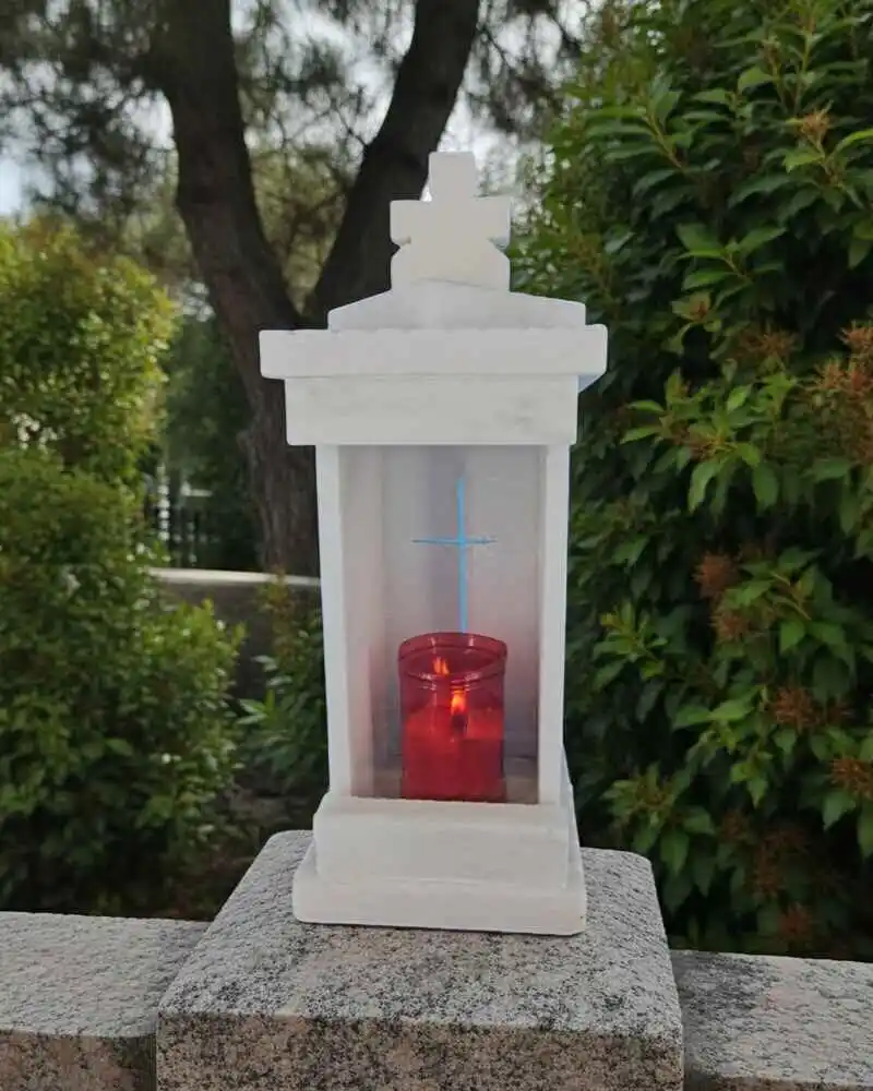 Felinare funerare - Felinar funerar din marmura alba – Model 06 | Eva Funerare