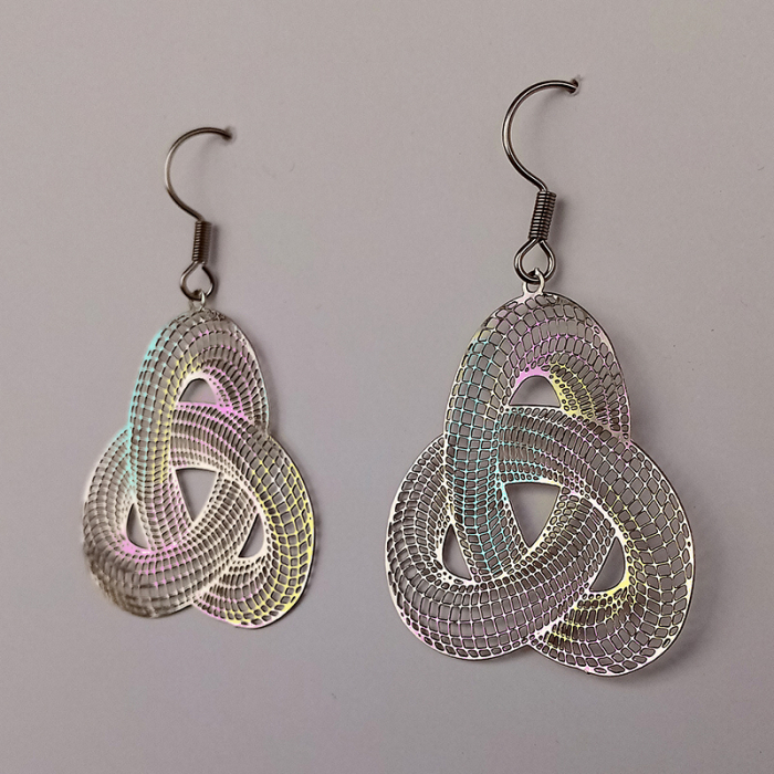 Cercei triquetra [2]