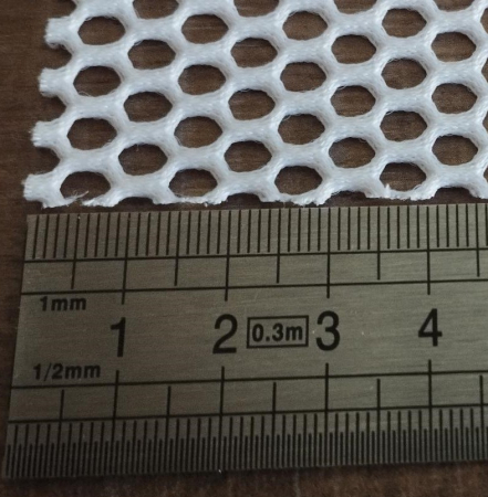 Plasa - mesh ALB, 220 gr / mp, material gros, PES 100% [1]