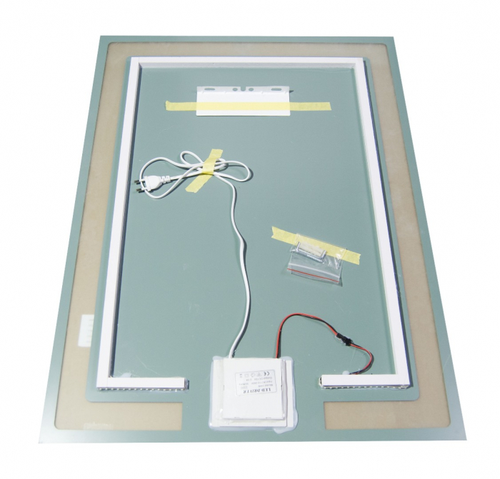 Oglinda cu iluminare LED si intrerupator touch, MD1, 60x80 cm [2]