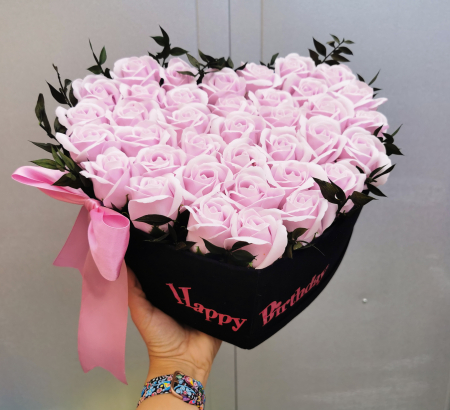 Cutii flori de sapun - Cutie cu trandafiri de sapun EXT-B6