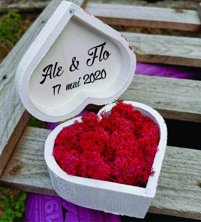 Cutie personalizata pt verighete Love Heart [1]