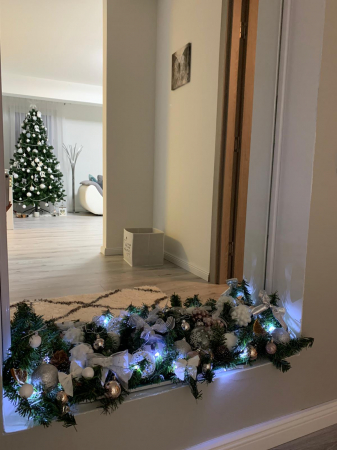 Aranjament oglinda cu beculete [1]