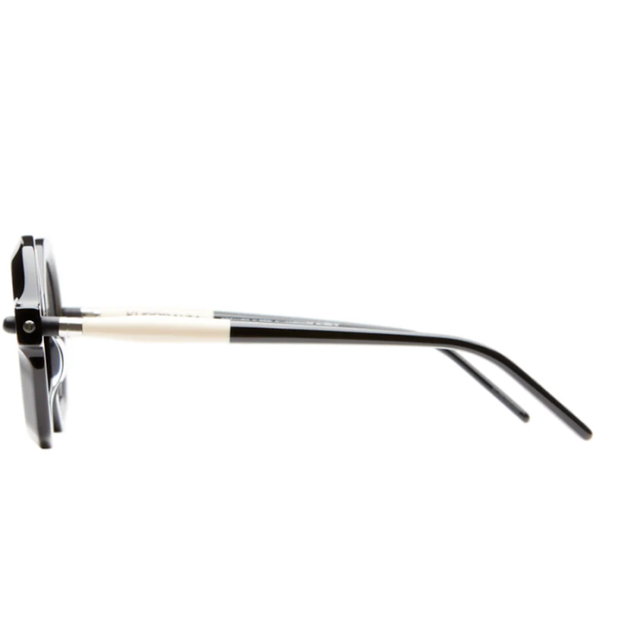 Kuboraum P18 Black Shine Ivory [3]