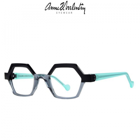 Anne et Valentin Pinky 8A25 [1]