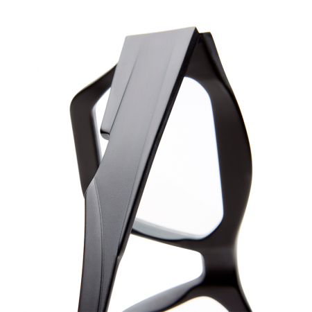 Kuboraum F4 Black Matt [1]