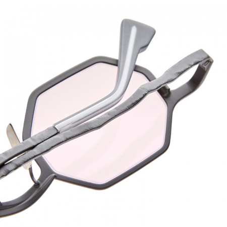 Kuboraum Z19 Black Matt Pink1 Sun [5]