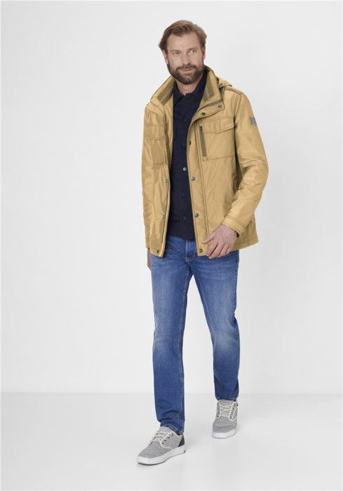 Jacheta usoara impermeabila gluga barbati S4Arruba camel [3]