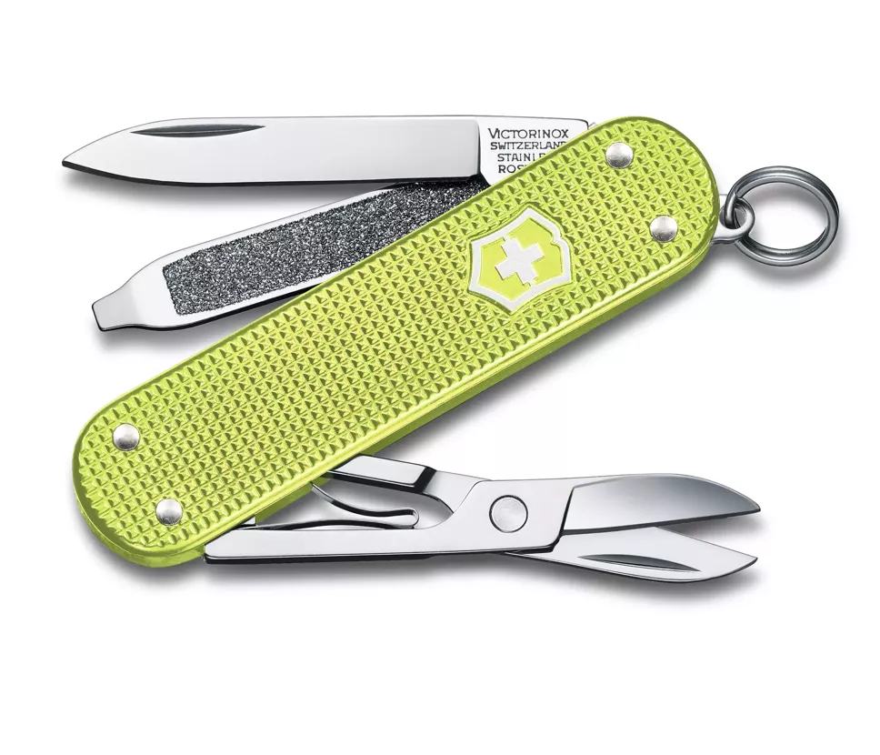 accesorii outdoor - Cutit de buzunar multifunctional VICTORINOX Classic SD ALOX 7 functii Lime Twist verde