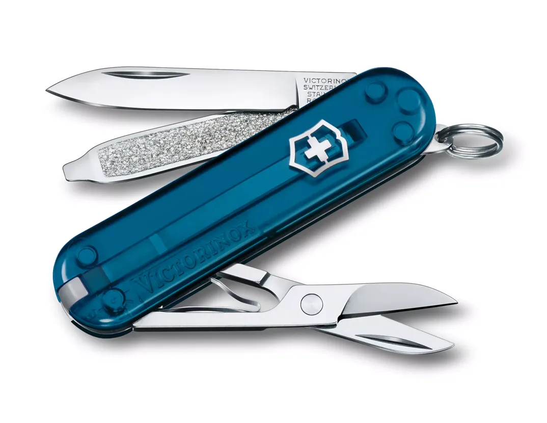 accesorii outdoor - Cutit de buzunar multifunctional VICTORINOX Classic SD 7 functii turcoaz transparent Sky High