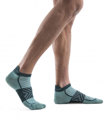 Sosete alergare merino barbati ICEBREAKER Run+ Ultralight Micro turcoaz [1]