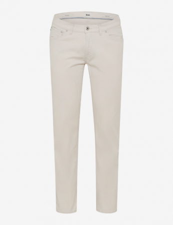 Pantaloni - Pantaloni 5 buzunare bumbac barbati BRAX CHUCK Marathon Modern Fit bej