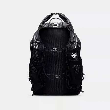Rucsac drumetie usor MAMMUT Trion 15L negru [1]