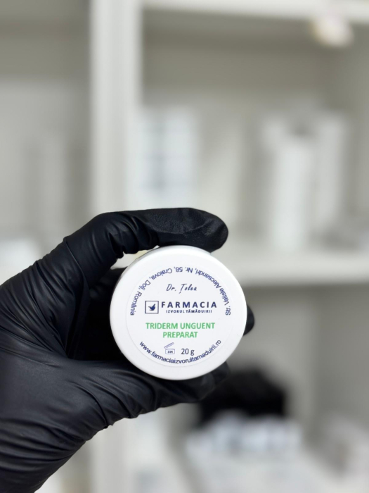 Unguent dermatologic combinat (Unguent de tip TRIDERM) [2]