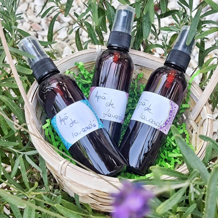 PREPARATE PENTRU INGRIJIRE - Apa de Lavanda