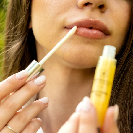 Masca reparatoare pentru buze [2]