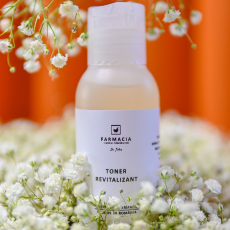 PREPARATE PENTRU INGRIJIRE - Toner revitalizant pentru ten normal