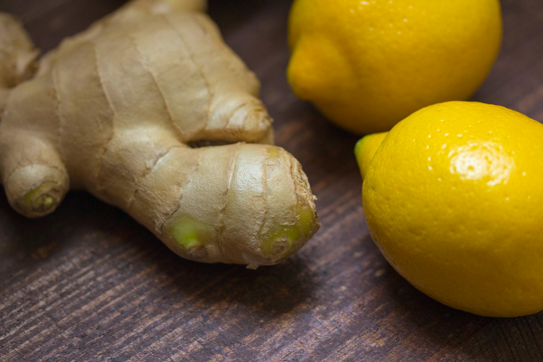 Ghimbir cu lămâie și miere - o combinație picantă și antioxidantă