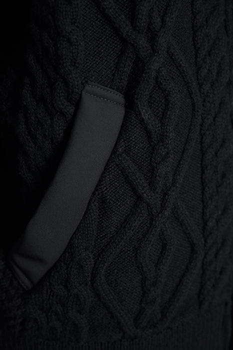 bluza neagra zara cu detalii de tricot si buzunare [4]