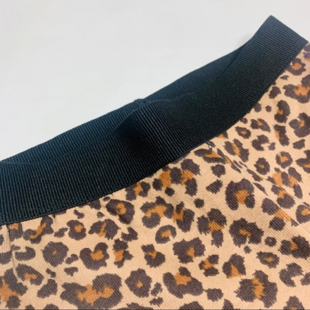 pantaloni animal print zara cu elastic negru [2]