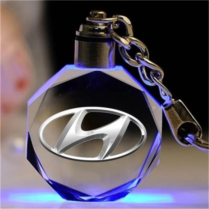 Breloc auto din cristal cu LED - Logo HYUNDAI [1]