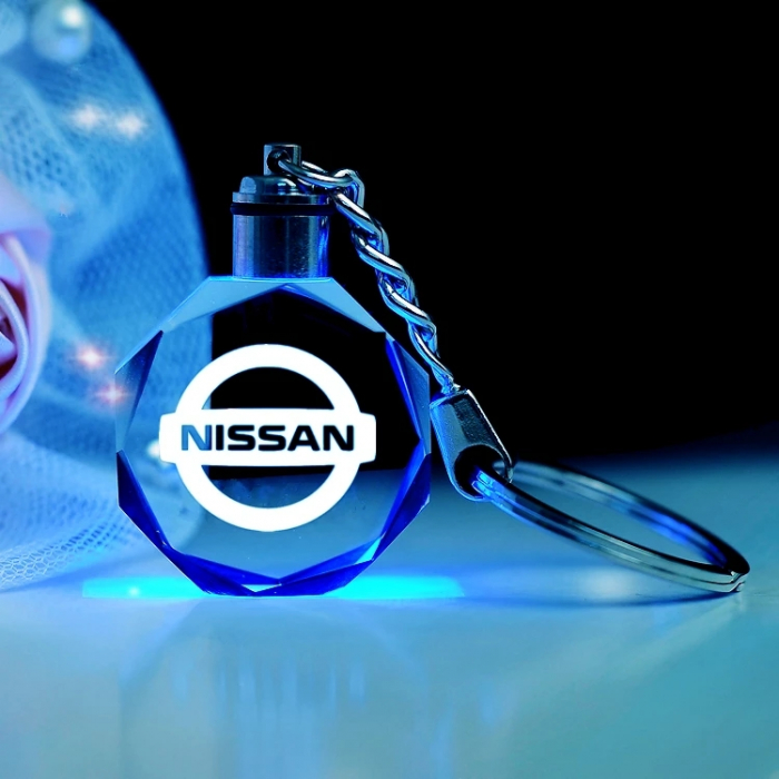 Breloc auto din cristal cu LED - Logo NISSAN [2]