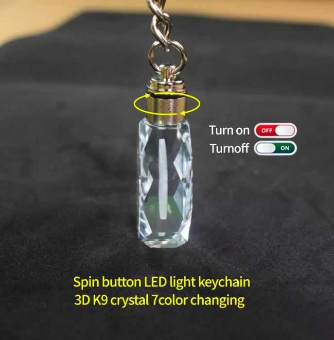 Breloc auto din cristal cu LED - Logo VW [5]