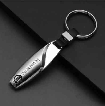 Brelocuri - Breloc metal NISSAN