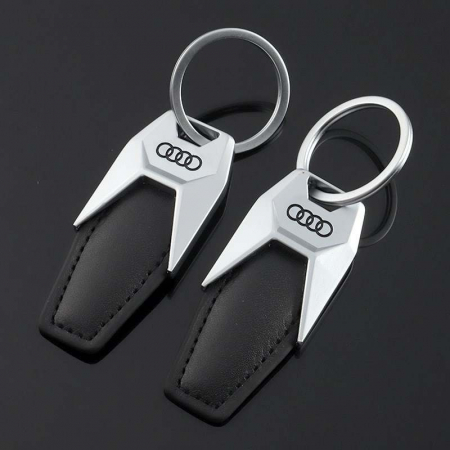 Breloc piele / metal Audi [2]
