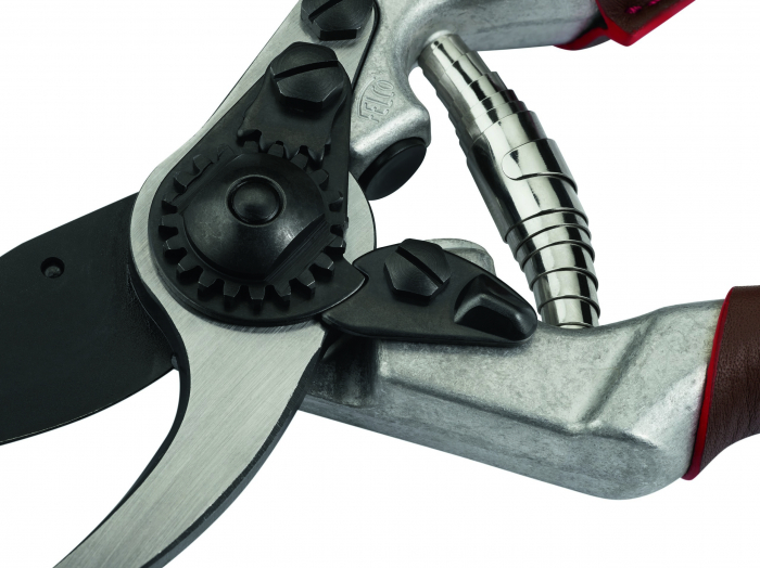 FELCO 8 Elite [6]