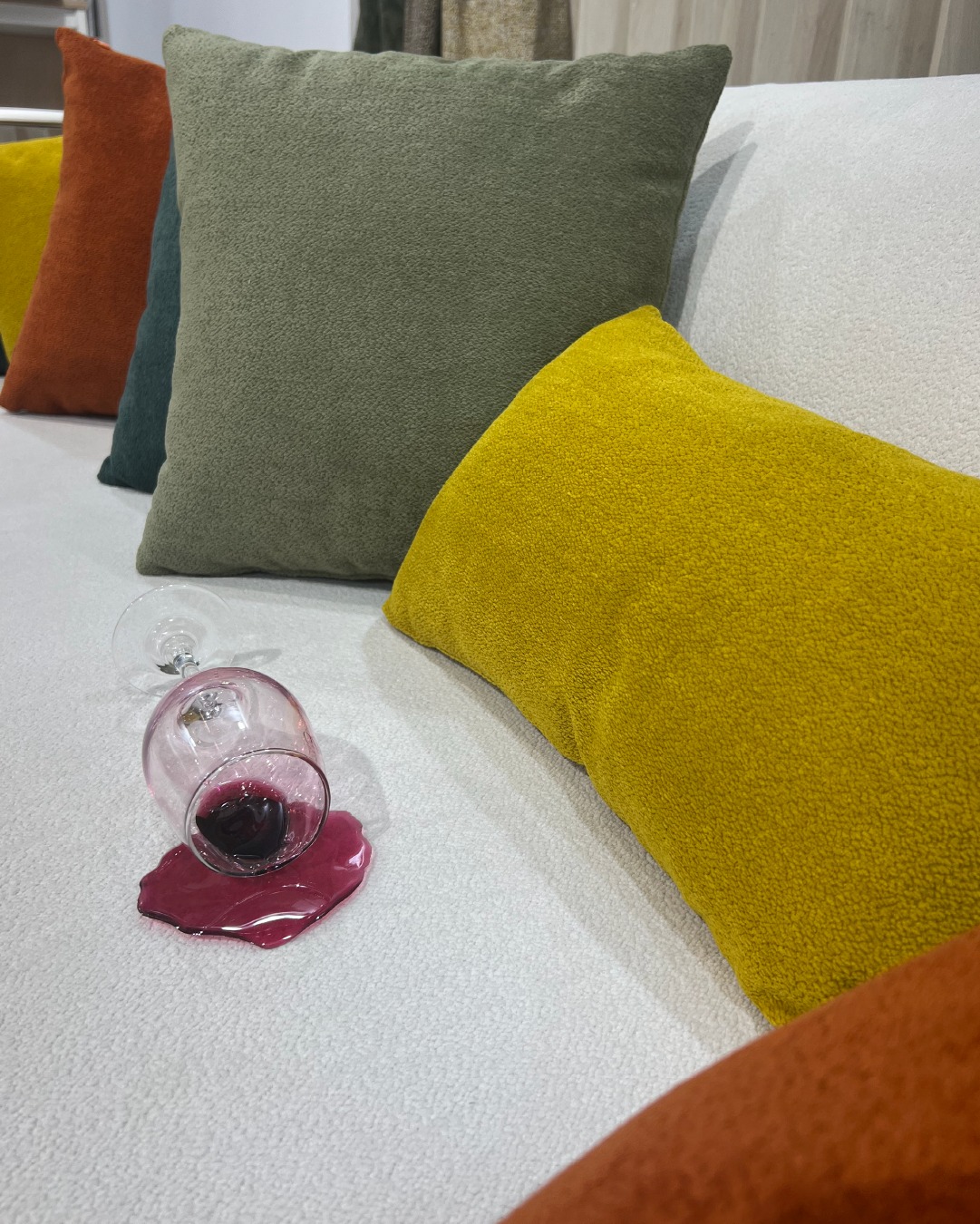 Ce este aquaclean®? Țesături produse în Spania, cu protecție dublă împotriva petelor – 15 ani de experiență reală la Feliz.ro