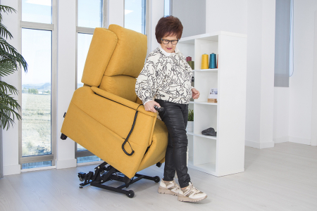 Canapele si fotolii cu recliner - Fotoliu Relaxare Cintya