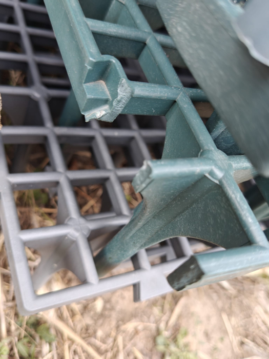 Grătar podea rebut 100x50x10cm (defect) [3]