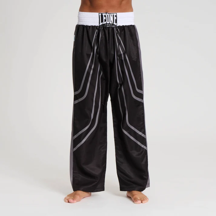 Noutăți - Pantalon de Kickboxing Wako LEONE Negri
