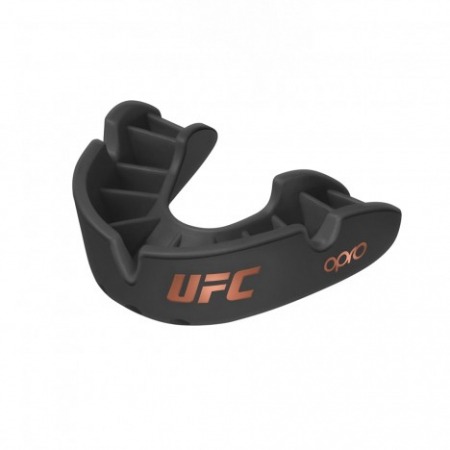 Proteze dentare - Proteza Opro UFC Neagra Bronz Level Senior