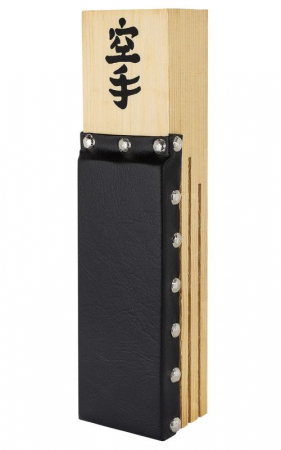 Perna de perete si Makiwara - Makiwara