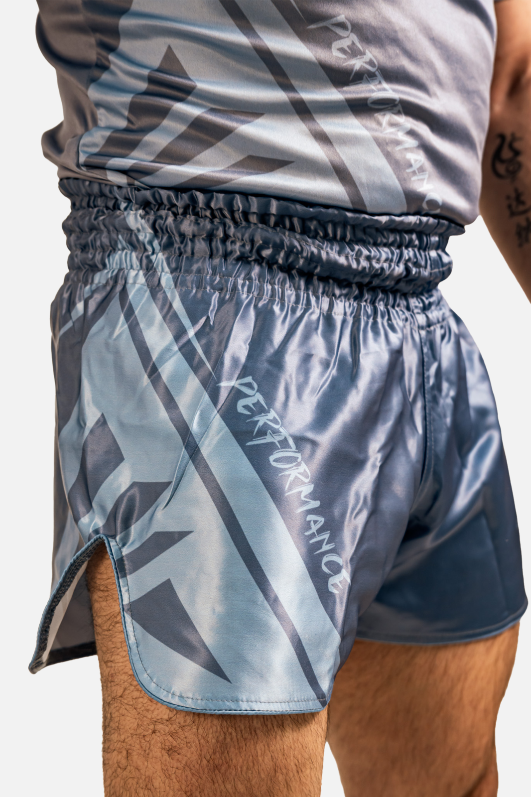 Short ARMURA Performance Gri Juniori [2]