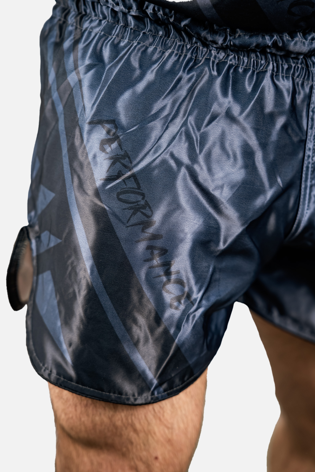 Short ARMURA Performance Negru Seniori [2]