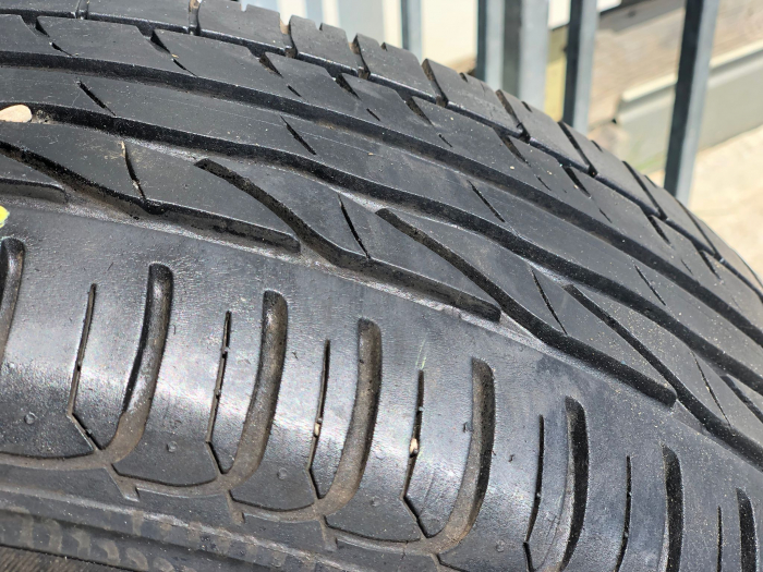 Anvelopa 205/60 R16 92H sh vara Bridgestone 6.5mm cu garantie [2]