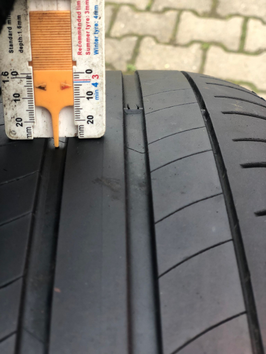 Anvelopa 215/55 R18 99V sh vara Michelin 5mm cu garantie [5]