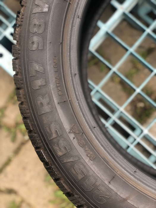 Anvelopa 215/55 R17 98V sh iarna Kormoran 8mm cu garantie [4]