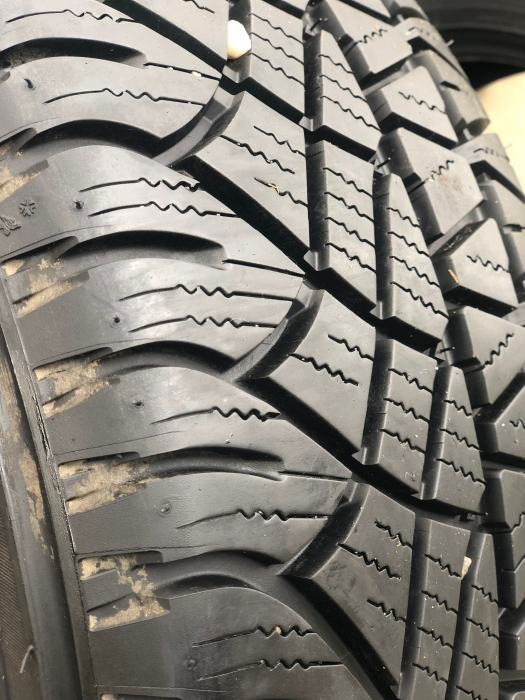 Anvelopa 235/55 R17 103H sh vara M+S 9mm Michelin cu garantie [2]