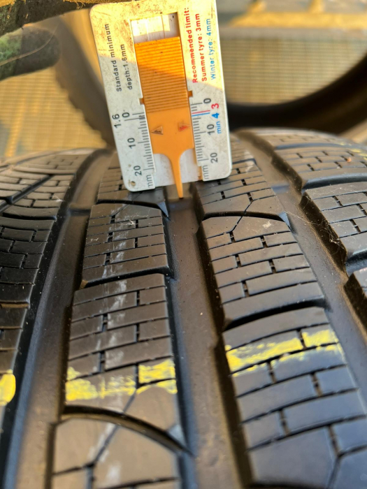 Anvelopa 275/40 R19 105W sh iarna Pirelli 6mm cu garantie [8]