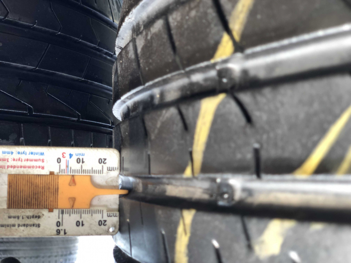 set 2 anvelope 235/55 R17 103V sh vara Nexen 5mm cu garantie [8]